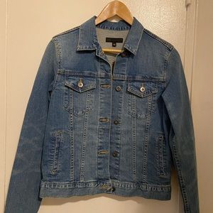 Uniqlo denim jacket‎ size small
